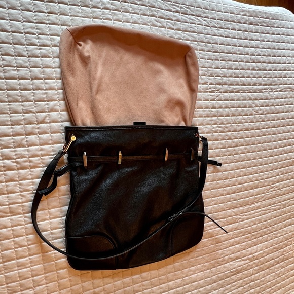 GUCCI Calfskin Horsebit 1955 Messenger Bag - Picture 11 of 16